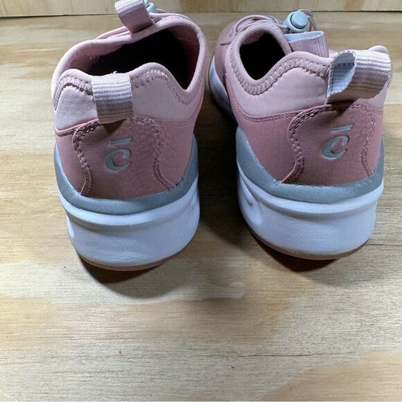 Clove Pink Nurse Sneakers Women’s Size 8.5 - Picture 6 of 7